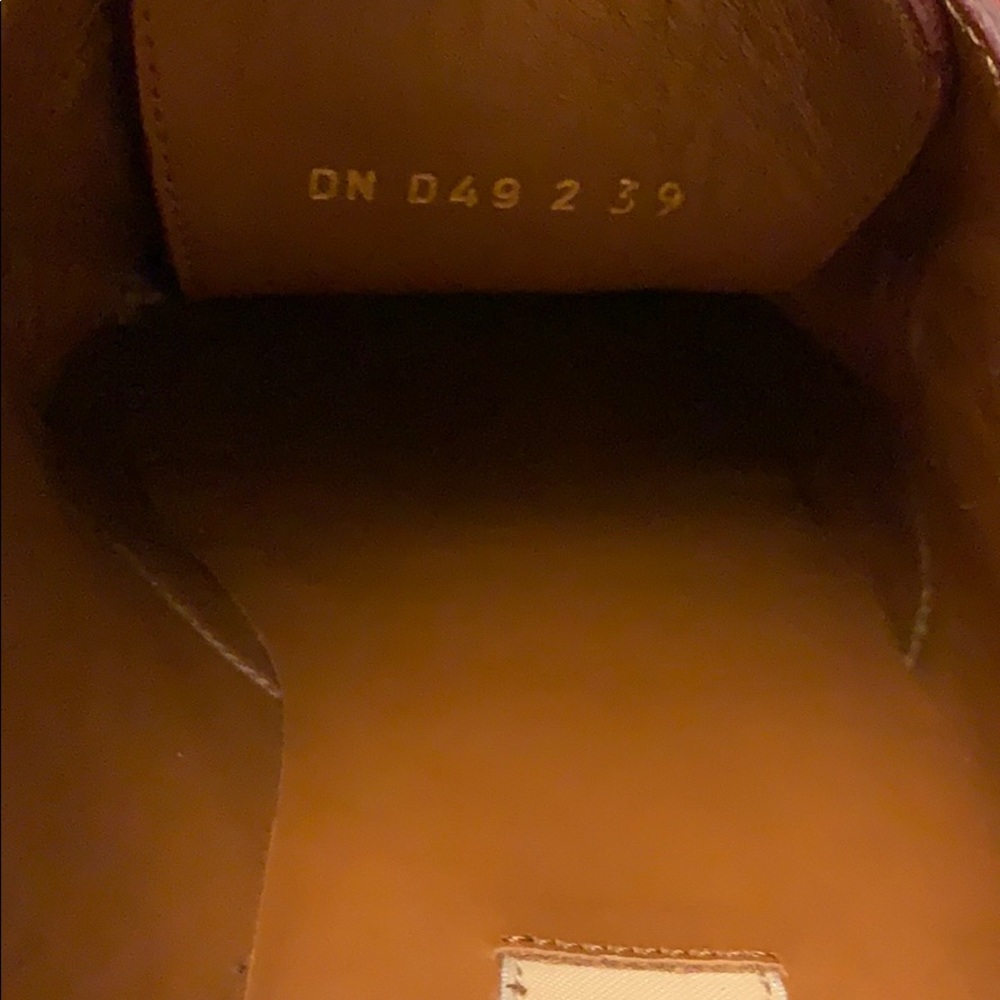 ⚡️FLASH SALE MUST GO ⚡️Valentino Oxfords - Picture 9 of 9